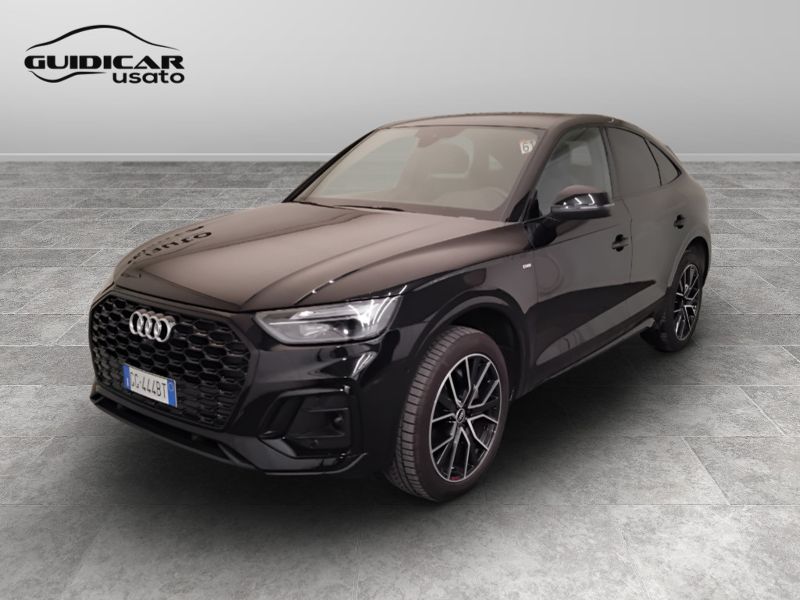 GuidiCar - AUDI Q5 2021 Q5 Sportback 40 2.0 tdi mhev 12V S line quattro s tronic Usato