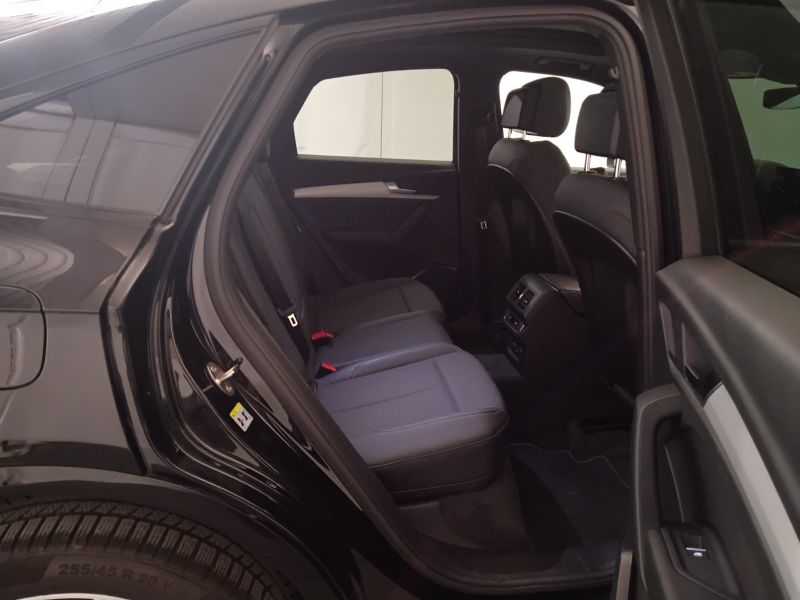 GuidiCar - AUDI Q5 2021 Q5 Sportback 40 2.0 tdi mhev 12V S line quattro s tronic Usato