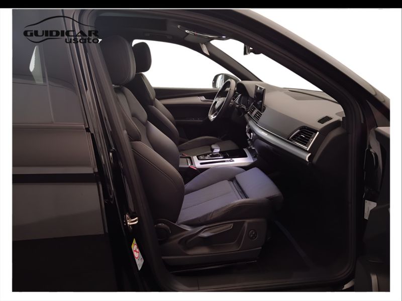 GuidiCar - AUDI Q5 2021 Q5 Sportback 40 2.0 tdi mhev 12V S line quattro s tronic Usato
