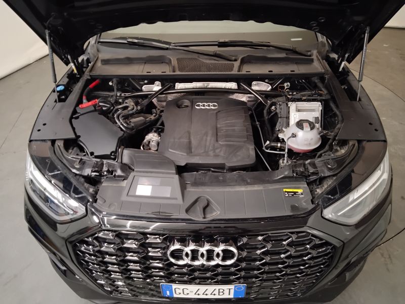 GuidiCar - AUDI Q5 2021 Q5 Sportback 40 2.0 tdi mhev 12V S line quattro s tronic Usato