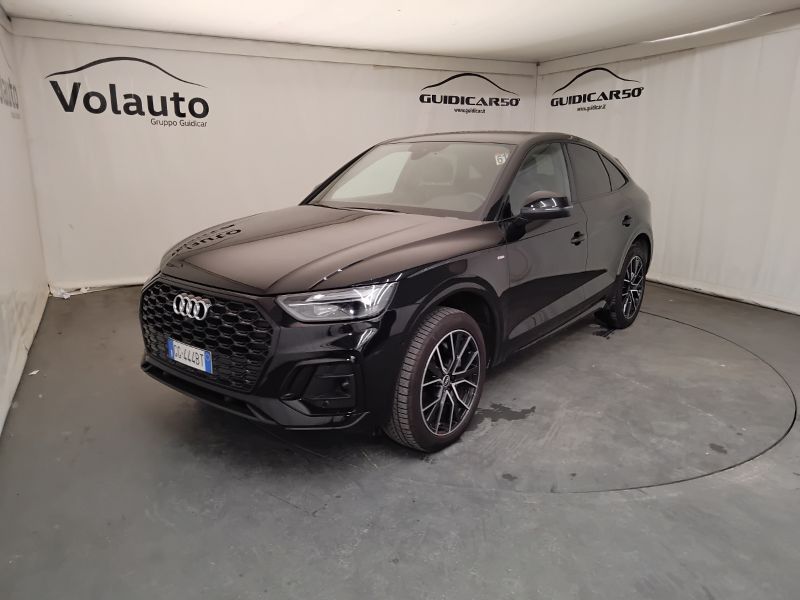 GuidiCar - AUDI Q5 2021 Q5 Sportback 40 2.0 tdi mhev 12V S line quattro s tronic Usato