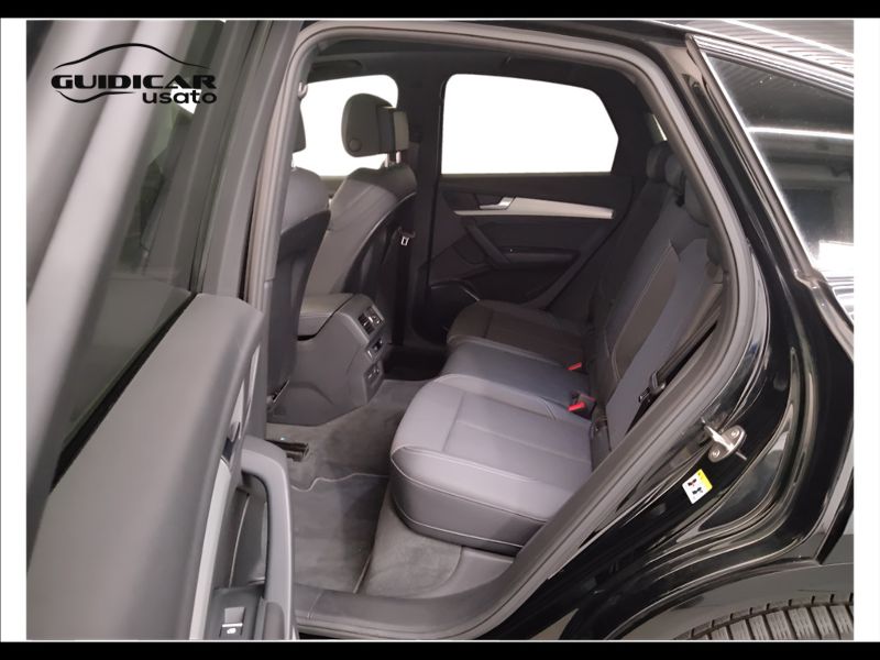 GuidiCar - AUDI Q5 2021 Q5 Sportback 40 2.0 tdi mhev 12V S line quattro s tronic Usato