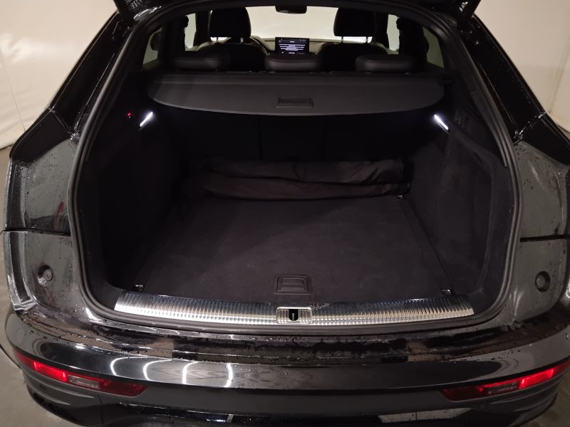 GuidiCar - AUDI Q5 2022 Q5 Sportback 40 2.0 tfsi mhev 12V S line quattro s-tronic Usato