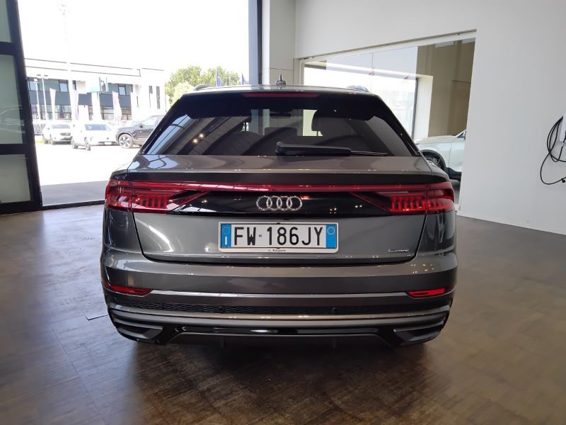 GuidiCar - AUDI Q8 2019 Q8 50 3.0 tdi mhev Sport quattro tiptronic Usato