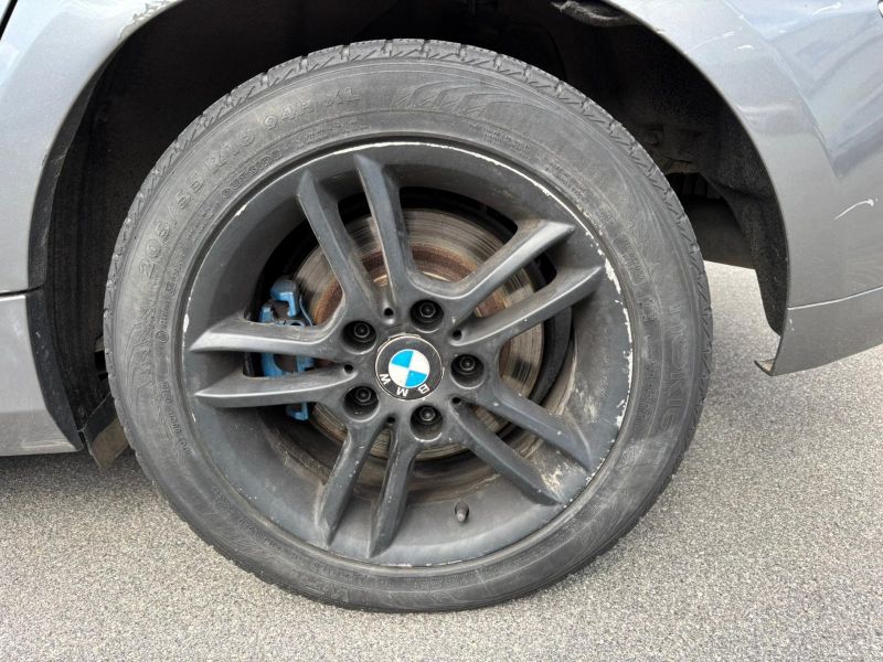 GuidiCar - BMW Serie 1 2009 118d 2.0 Attiva 143cv 5p Dpf Usato
