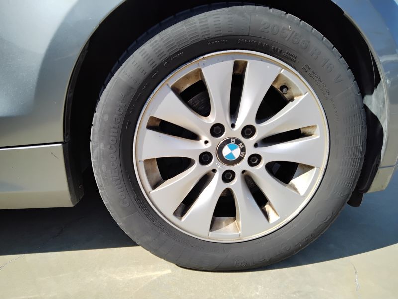 GuidiCar - BMW Serie 1 2010 118d 2.0 Eletta 143cv 5p Dpf Usato