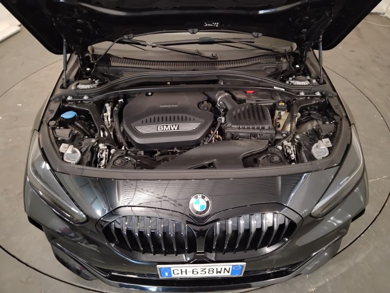 GuidiCar - BMW Serie 1 2022 120d xdrive Msport Exterior auto Usato
