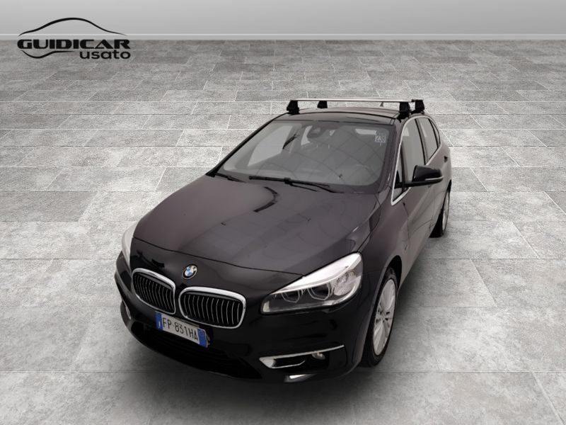 GuidiCar - BMW Serie 2 2018 216d Active Tourer Luxury auto my17 Usato