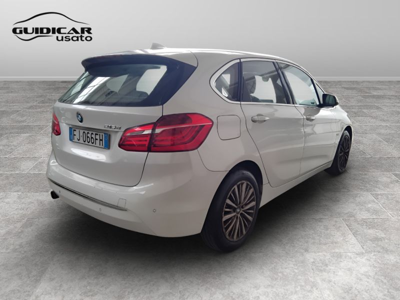 GuidiCar - BMW Serie 2 2017 216d Active Tourer Luxury Usato
