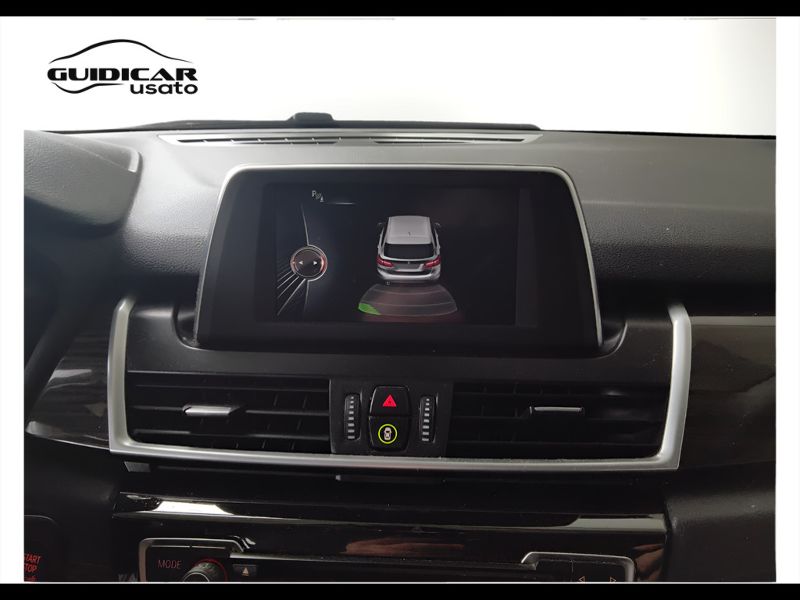 GuidiCar - BMW Serie 2 2017 216d Active Tourer Luxury Usato