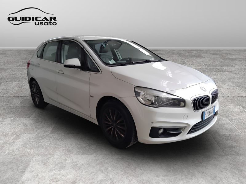 GuidiCar - BMW Serie 2 2017 216d Active Tourer Luxury Usato