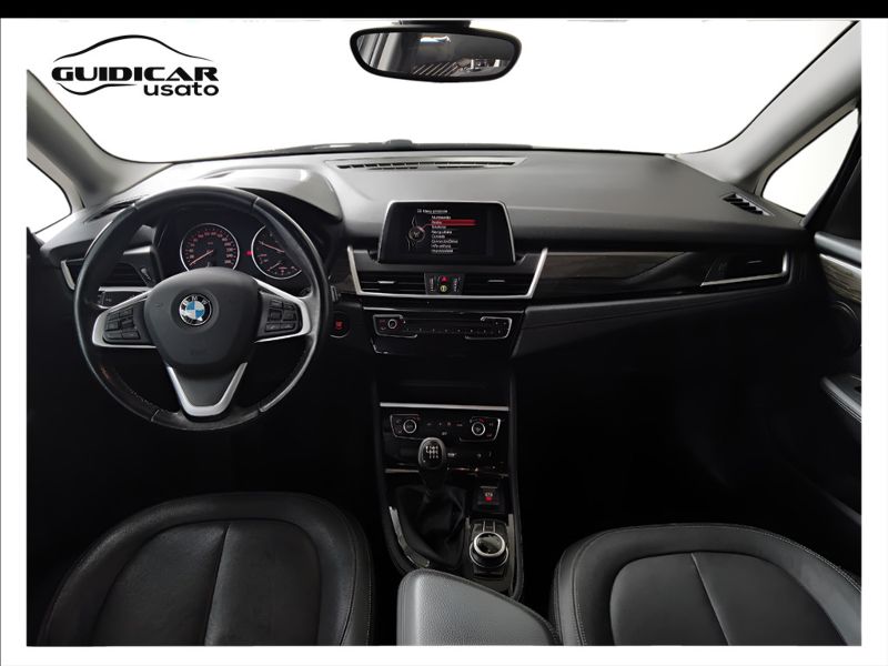 GuidiCar - BMW Serie 2 2017 216d Active Tourer Luxury Usato