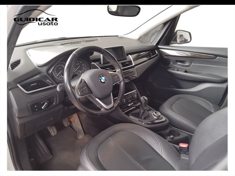 GuidiCar - BMW Serie 2 2017 216d Active Tourer Luxury Usato