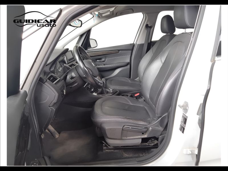 GuidiCar - BMW Serie 2 2017 216d Active Tourer Luxury Usato