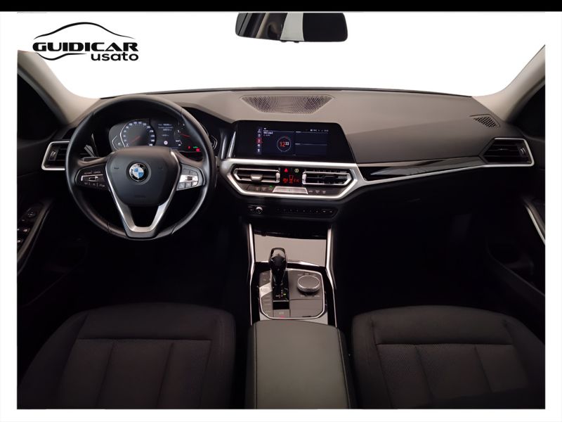 GuidiCar - BMW Serie 3 2021 316d Touring mhev 48V Business Advantage auto Usato