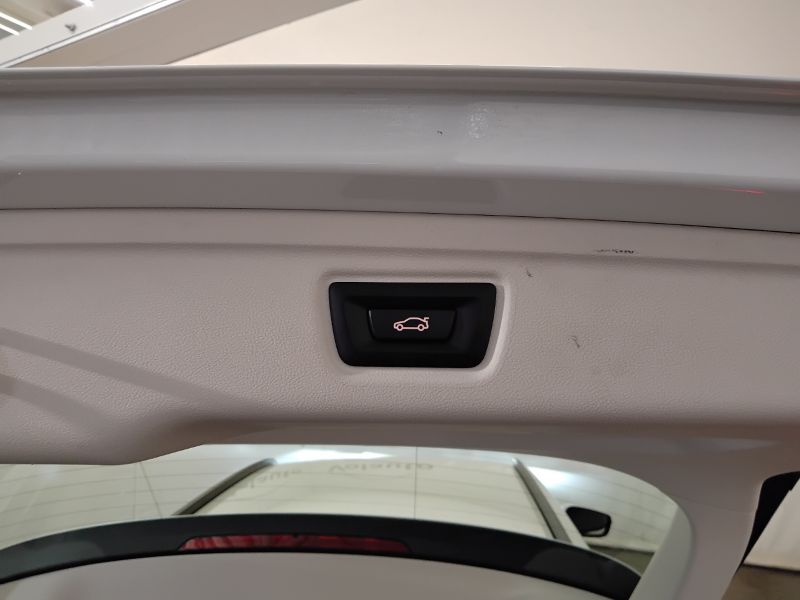 GuidiCar - BMW Serie 3 2021 316d Touring mhev 48V Business Advantage auto Usato