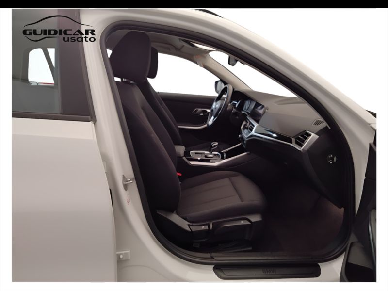 GuidiCar - BMW Serie 3 2021 316d Touring mhev 48V Business Advantage auto Usato
