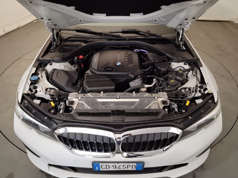 GuidiCar - BMW Serie 3 2021 316d Touring mhev 48V Business Advantage auto Usato
