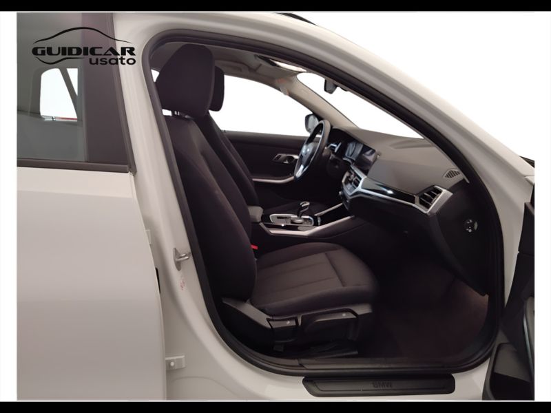 GuidiCar - BMW Serie 3 2021 316d Touring mhev 48V Business Advantage auto Usato