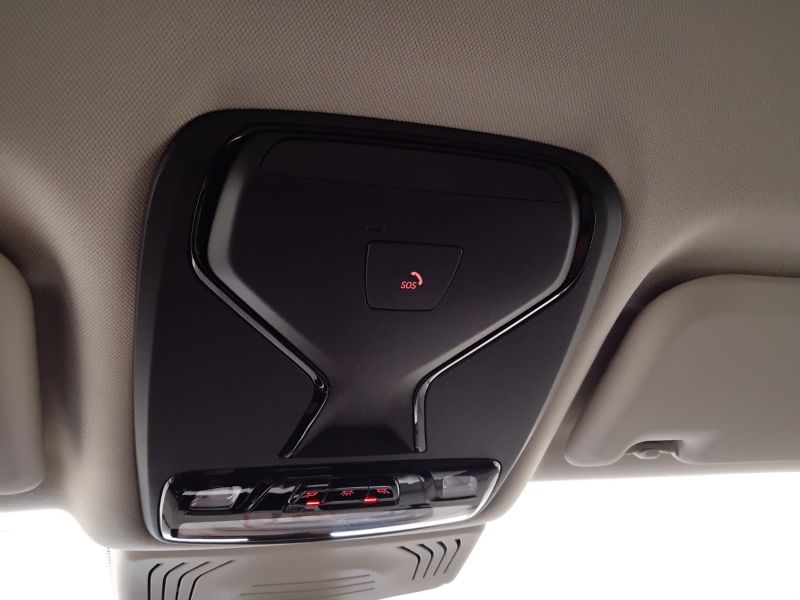 GuidiCar - BMW X4        (G02/F98) X4 xDrive20d xLine