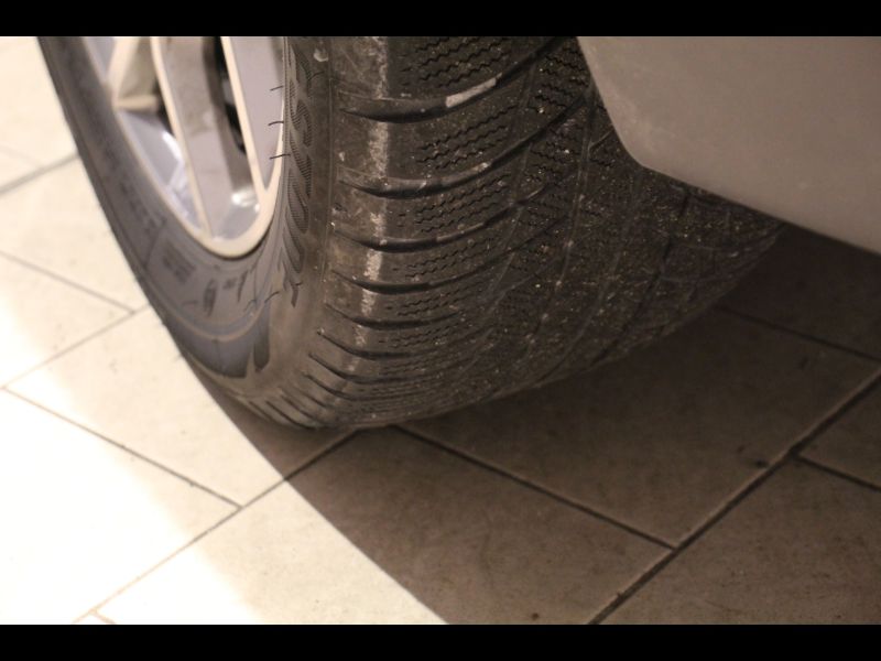 GuidiCar - BMW X4        (G02/F98) X4 xDrive20d xLine