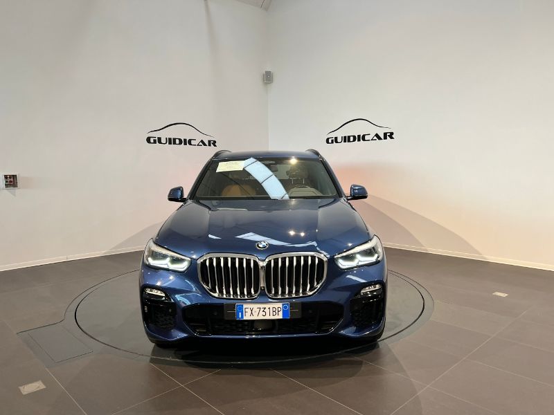 GuidiCar - BMW X5        (G05/F95) 2019 X5        (G05/F95) - X5 xDrive30d Msport Usato