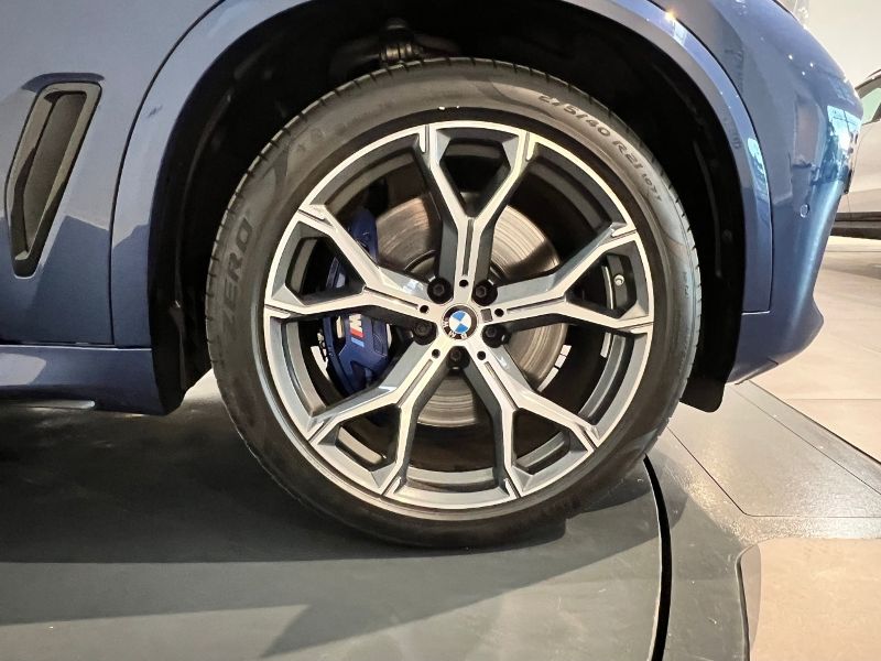 GuidiCar - BMW X5        (G05/F95) X5 xDrive30d Msport