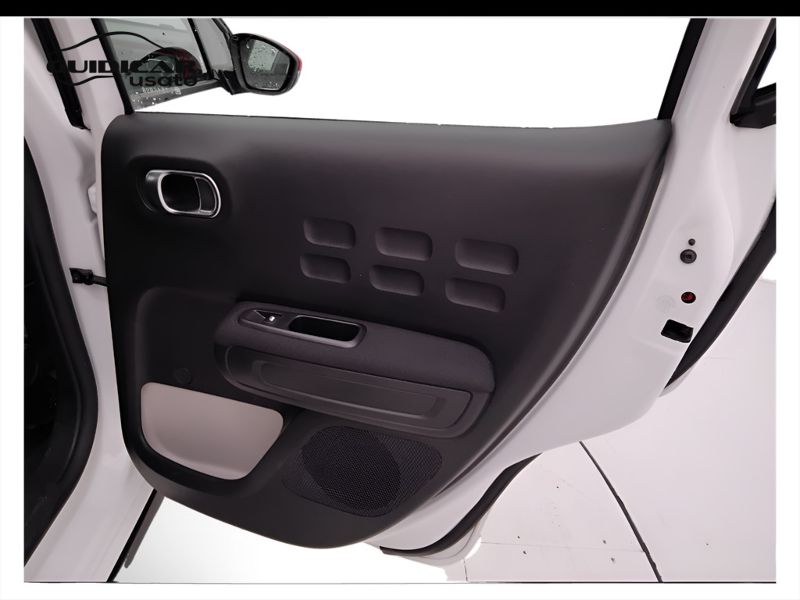 GuidiCar - CITROEN C3 2020 C3 1.2 puretech Shine s&s 83cv my18 Usato