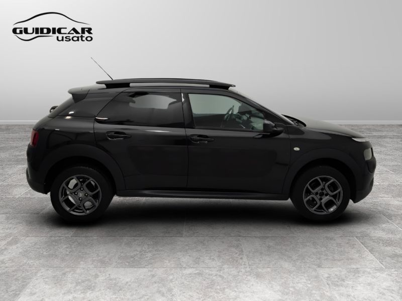 GuidiCar - CITROEN C4 2016 C4 Cactus 1.6 bluehdi Shine 100cv Usato