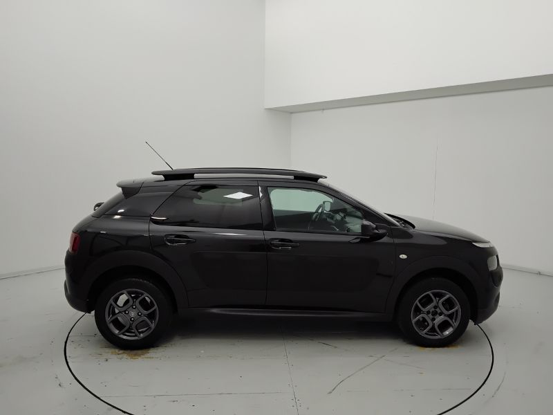 GuidiCar - CITROEN C4 2016 C4 Cactus 1.6 bluehdi Shine 100cv Usato