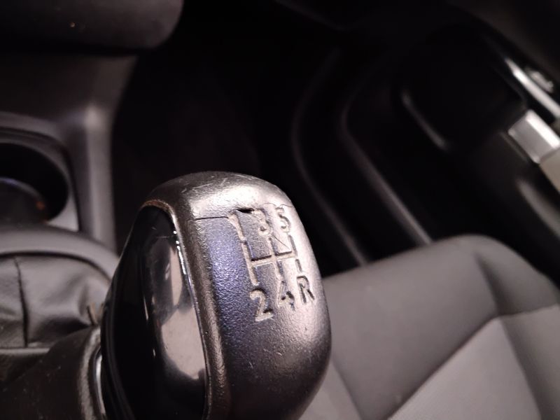 GuidiCar - CITROEN C4 2016 C4 Cactus 1.6 bluehdi Shine 100cv Usato