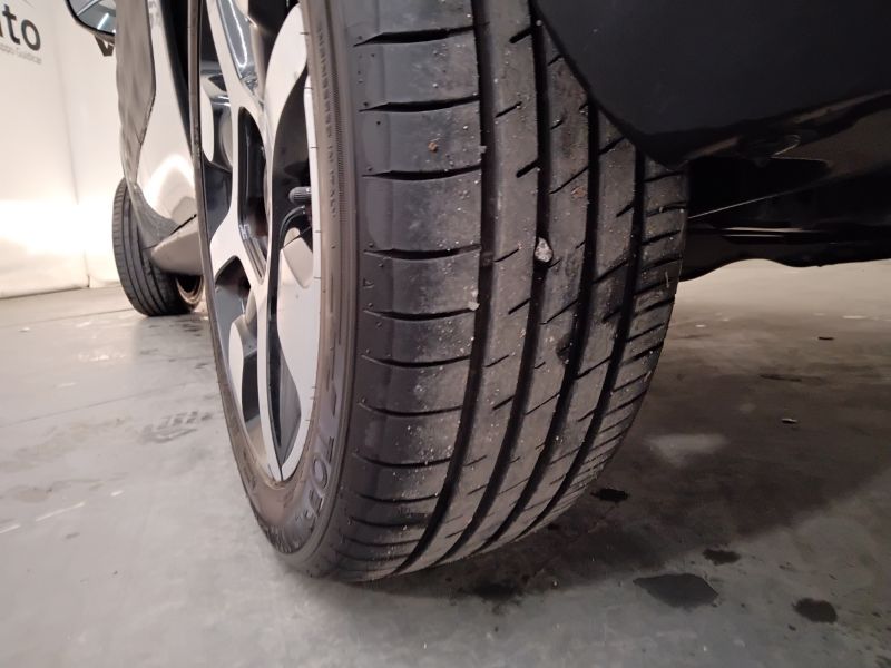 GuidiCar - CITROEN C4 2018 C4 Cactus 1.6 bluehdi Shine s&s 100cv etg6 Usato
