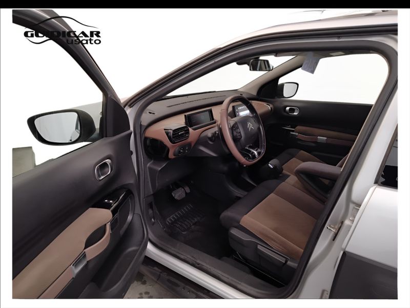 GuidiCar - CITROEN C4 2018 C4 Cactus 1.6 bluehdi Shine s&s 100cv etg6 Usato