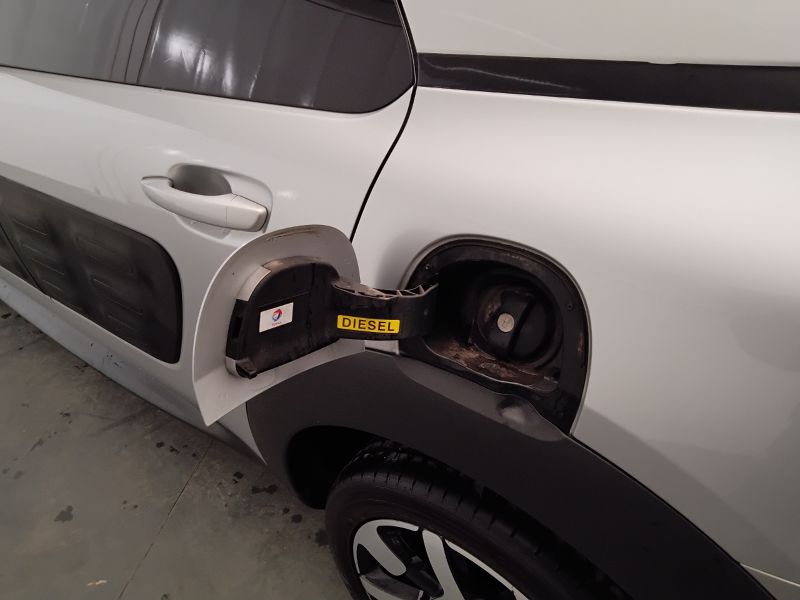 GuidiCar - CITROEN C4 2018 C4 Cactus 1.6 bluehdi Shine s&s 100cv etg6 Usato