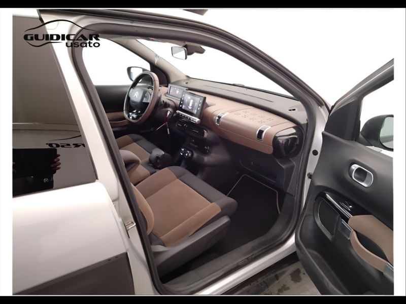 GuidiCar - CITROEN C4 2018 C4 Cactus 1.6 bluehdi Shine s&s 100cv etg6 Usato