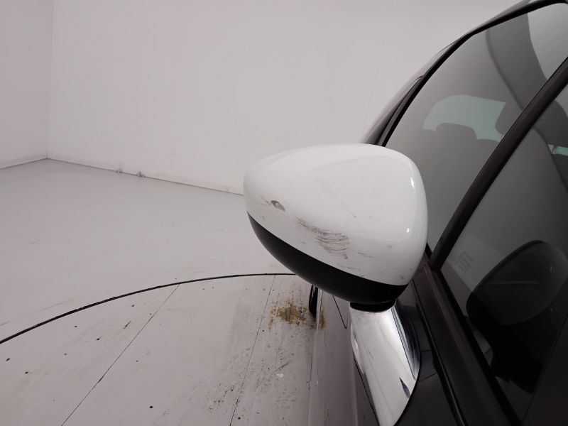 GuidiCar - CITROEN DS3 2011 DS3 1.6 hdi So Chic 92cv Usato