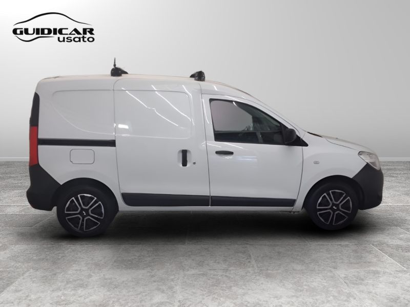 GuidiCar - DACIA Dokker 2018 Dokker 1.5 dci Ambiance s&s 75cv Usato