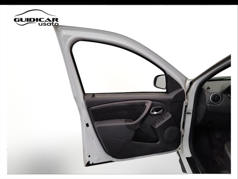 GuidiCar - DACIA Duster 2015 Duster 1.5 dci Ambiance 4x2 110cv Usato