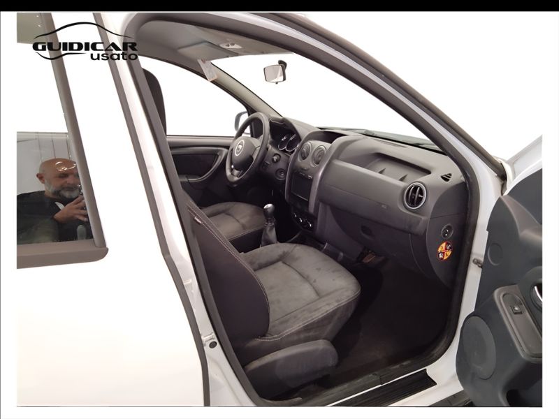 GuidiCar - DACIA Duster 2015 Duster 1.5 dci Ambiance 4x2 110cv Usato