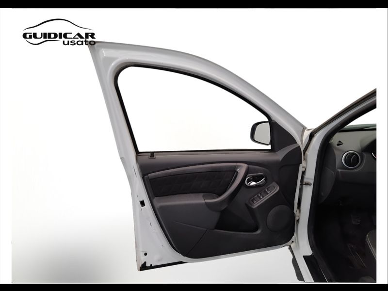 GuidiCar - DACIA Duster 2015 Duster 1.5 dci Ambiance 4x2 110cv Usato