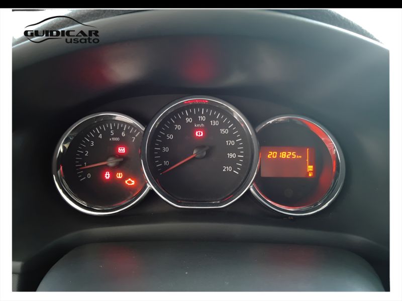 GuidiCar - DACIA Sandero 2014 Sandero 1.5 dci Laureate 75cv Usato