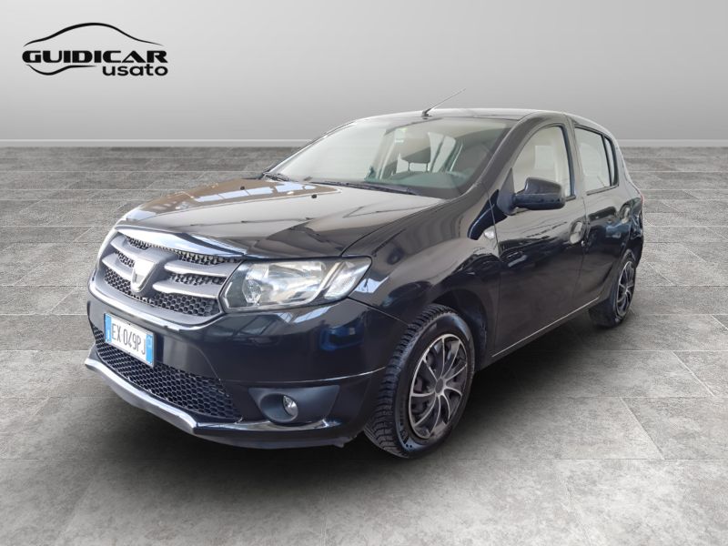 GuidiCar - DACIA Sandero 2014 Sandero 1.5 dci Laureate 75cv Usato