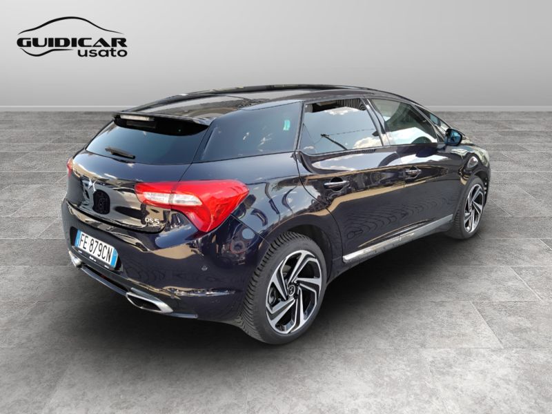 GuidiCar - DS DS5 2016 DS5 1.6 thp So Chic s&s 165cv eat6 Usato