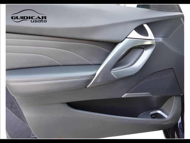 GuidiCar - DS DS5 2016 DS5 1.6 thp So Chic s&s 165cv eat6 Usato