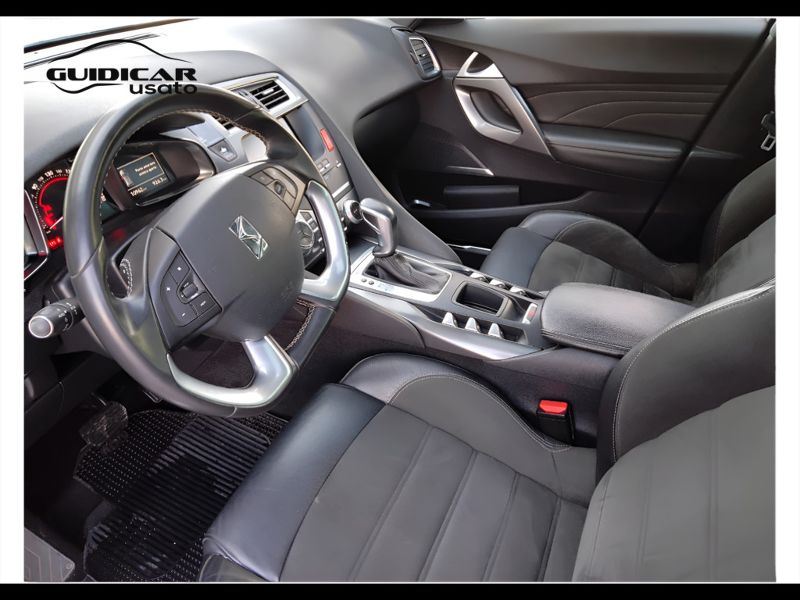 GuidiCar - DS DS5 2016 DS5 1.6 thp So Chic s&s 165cv eat6 Usato