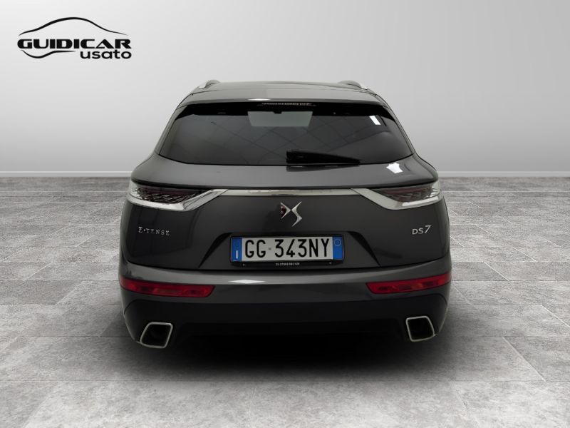 GuidiCar - DS DS7 2021 DS7 Crossback 1.6 e-tense phev Louvre 4x2 auto Usato