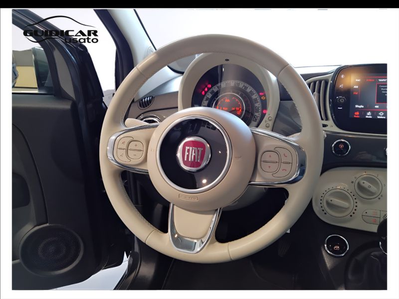 GuidiCar - FIAT 500 2019 500 1.2 Lounge 69cv my20 Usato