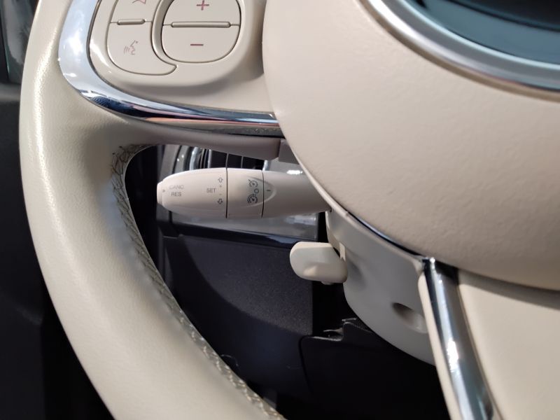 GuidiCar - FIAT 500 2019 500 1.2 Lounge 69cv my20 Usato