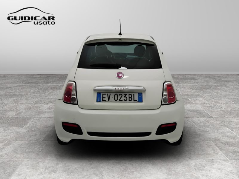 GuidiCar - FIAT 500 2014 500 1.2 Cult 69cv Usato