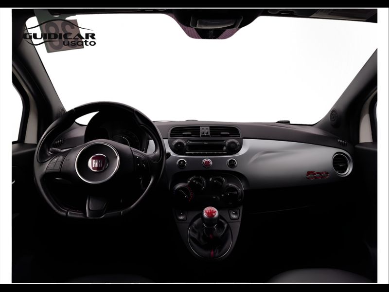 GuidiCar - FIAT 500 2014 500 1.2 Cult 69cv Usato